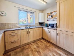 Photo 5- click for photo gallery